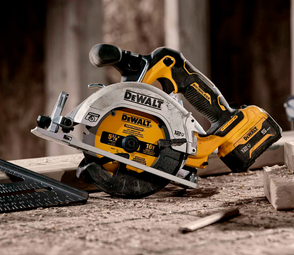 Fierăstrău circular cu acumulator (fără baterii) DEWALT DCS512NT-XJ 140mm 12V photo 4
