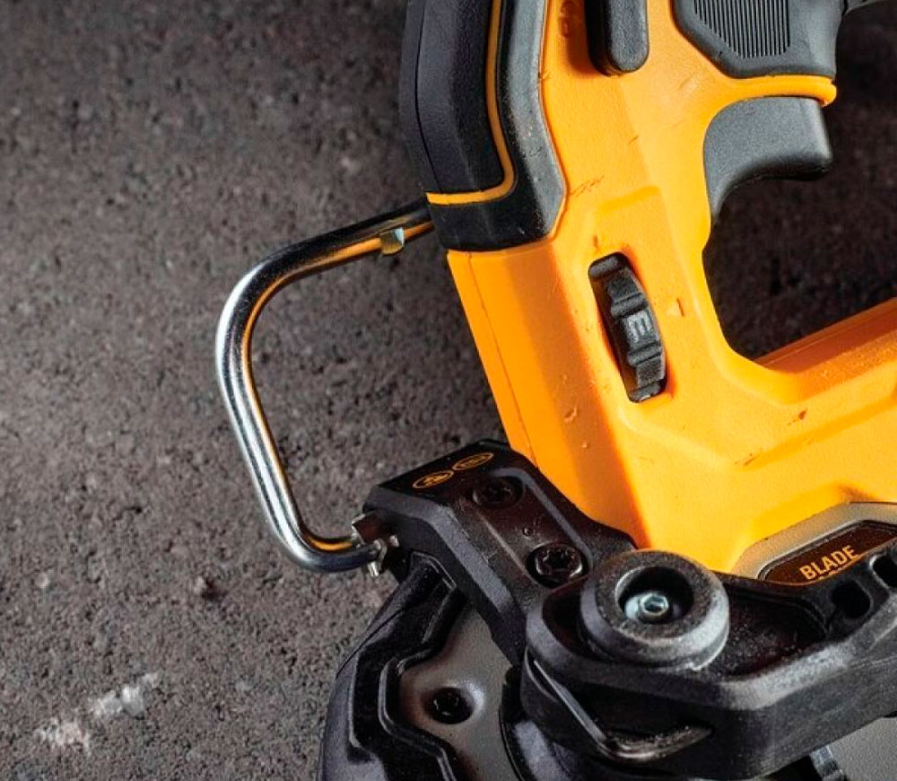 Fierăstrău sabie cu acumulator (fără baterii) DEWALT DCS377NT-XJ 18V photo 1