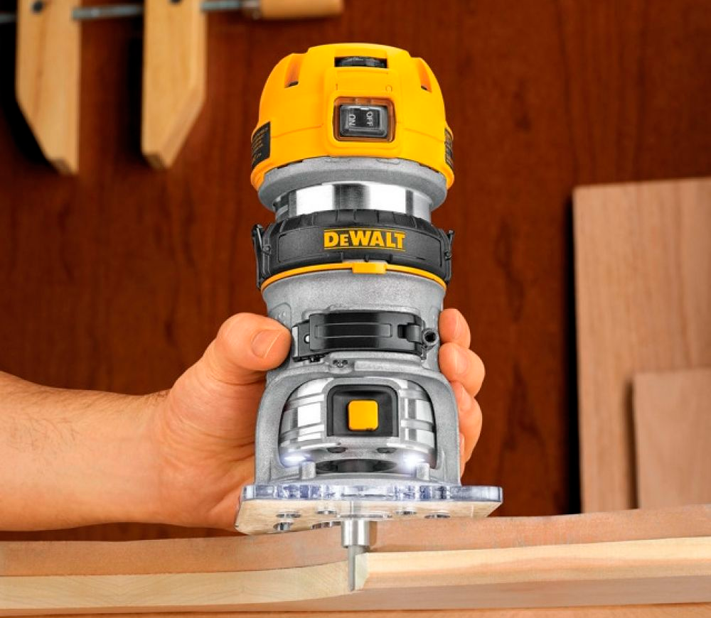 Mașină de frezat DEWALT D26200 900w photo 3
