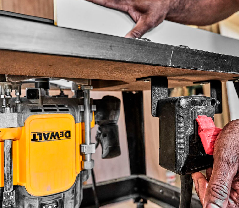 Фрезер DEWALT DWE627KT 2300вт photo 2