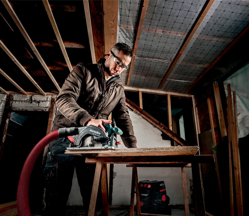 Дисковая пила аккумуляторная (без аккумуляторов) METABO KS18 LTX57 165мм 18В photo 6