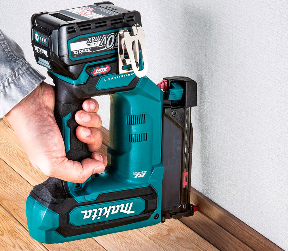 Capsator cu acumulator (fără baterii) MAKITA PT001GZ  40V photo 5