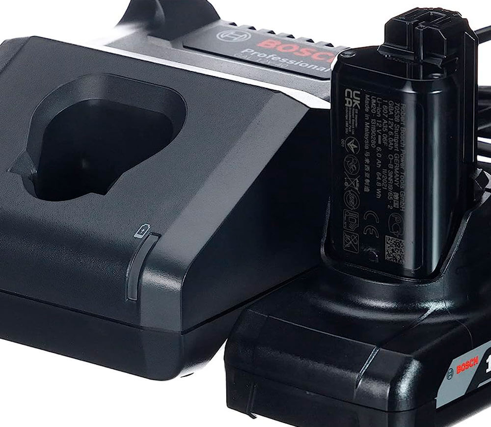 Set acumulatori și încărcător BOSCH GAL 12V-40+2*GBA 6.0 Ah (1600A01B20) photo 2