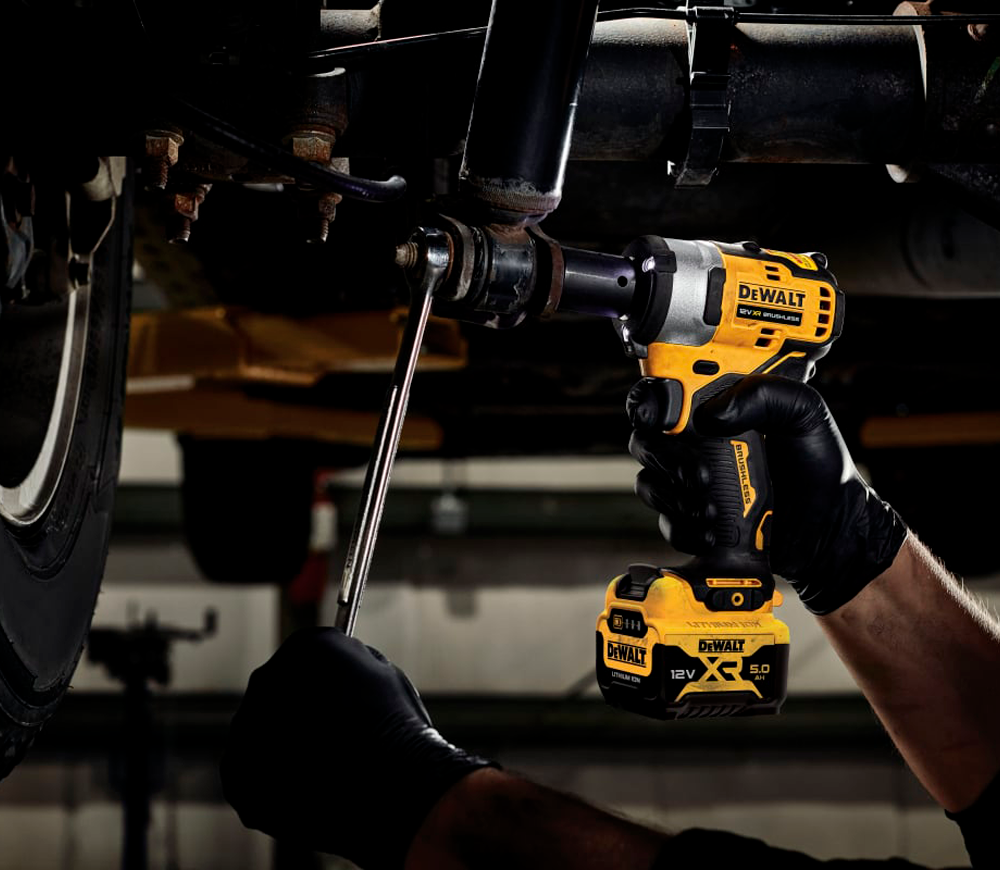 Mașină de înșurubat cu impact DEWALT DCF901P1G  500Nm photo 2