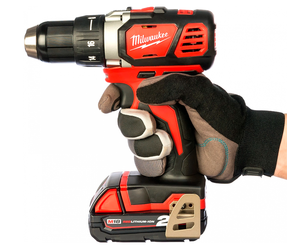Шуруповерт аккумуляторный MILWAUKEE M18BDD-202C 18В 2Ач photo 0