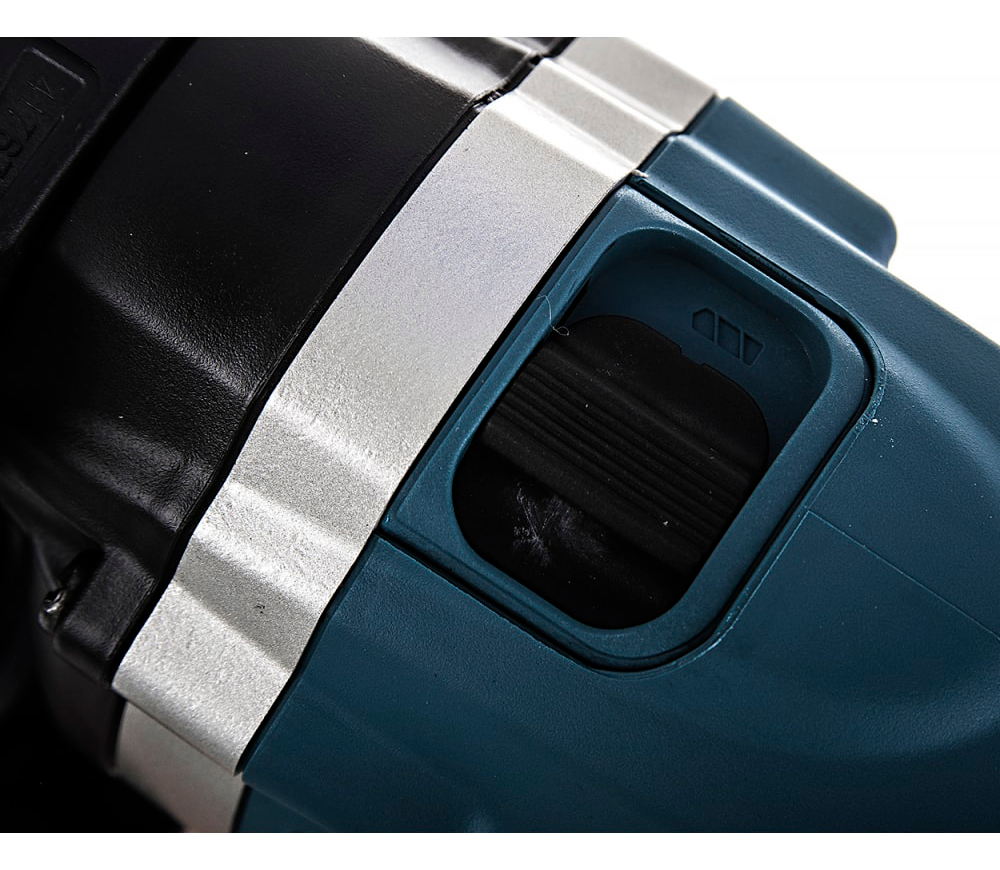 Mașină de găurit cu percutie MAKITA HP1631K 710w photo 0