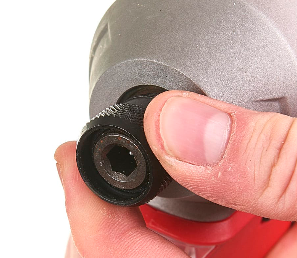 Шуруповерт аккумуляторный (без аккумуляторов) MILWAUKEE M18 CBLID-0 18В photo 1