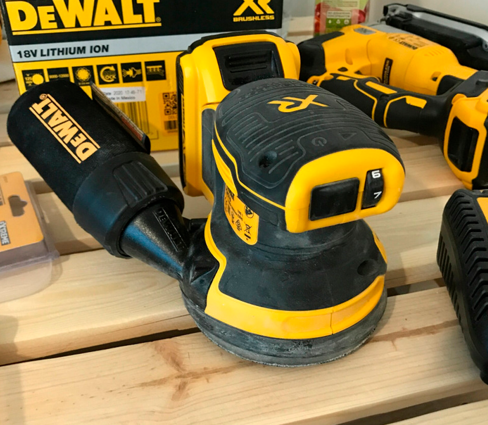 Mașină de șlefuit excentrică DEWALT DCW210N  125 photo 2