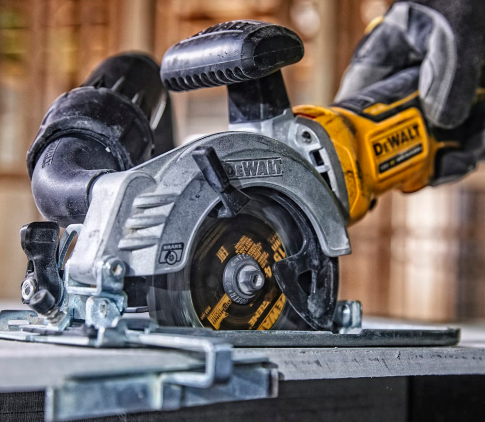 Fierăstrău circular cu acumulator (fără baterii) DEWALT DCS571NT 115mm 18V photo 3