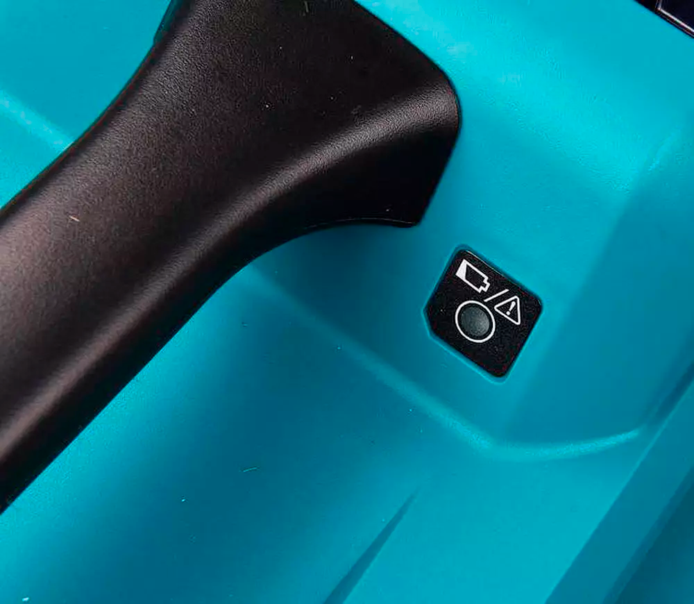 Mașină de tuns gazonul cu acumulator (fără bat) MAKITA DLM330Z 330mm 18V photo 3
