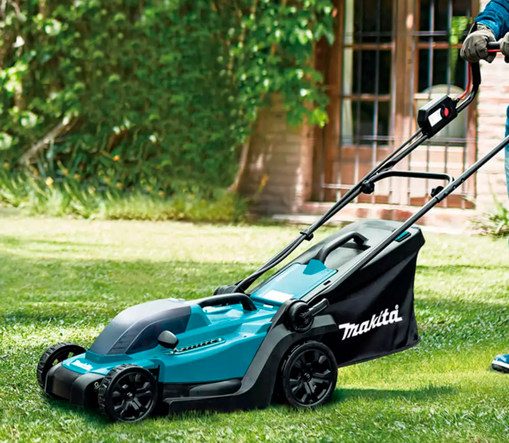Mașină de tuns gazonul cu acumulator (fără bat) MAKITA DLM330Z 330mm 18V photo 7