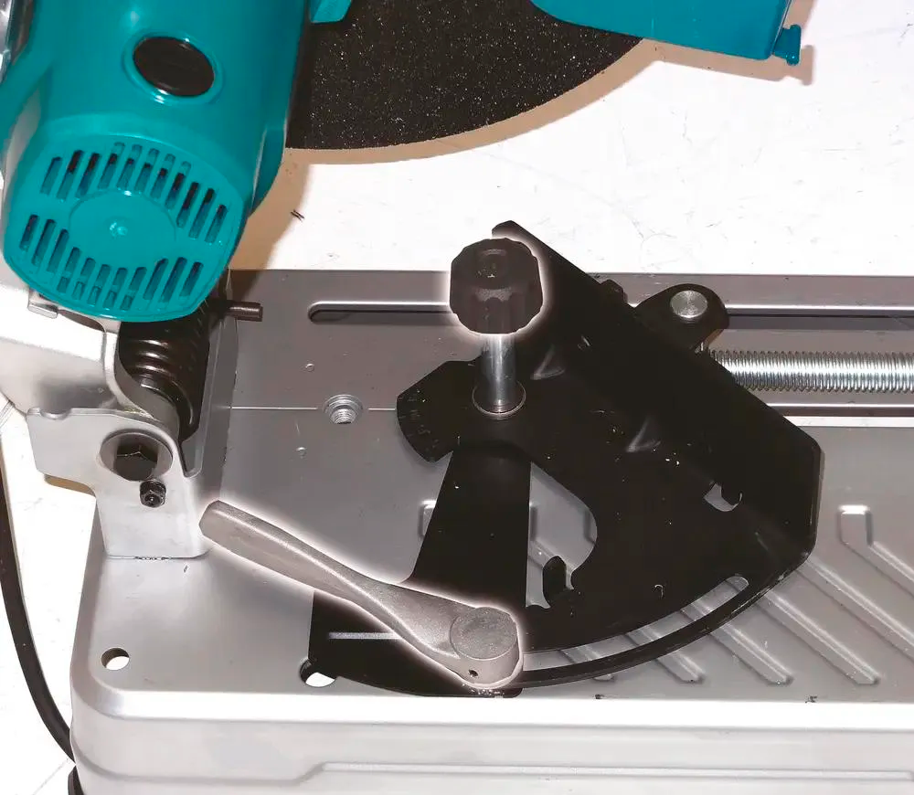 Fierăstrău abraziv pentru tăiat metal MAKITA LW1400 2200w 355mm photo 3