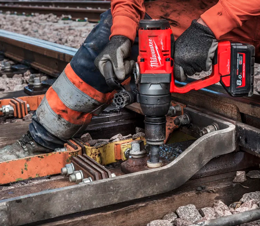 Mașină de înșurubat fără fir cu impact (fără bat) MILWAUKEE M18 ONEFHIWF1-802X ONE-KEY 2400Nm photo 7