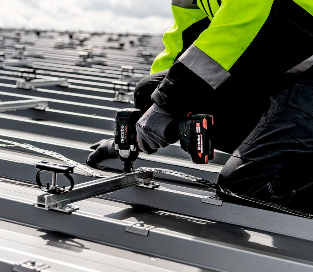 Mașină de înșurubat cu impact cu acumulator (fără bat) METABO METABO SSW 18 LT 300 BL 300Nm photo 0
