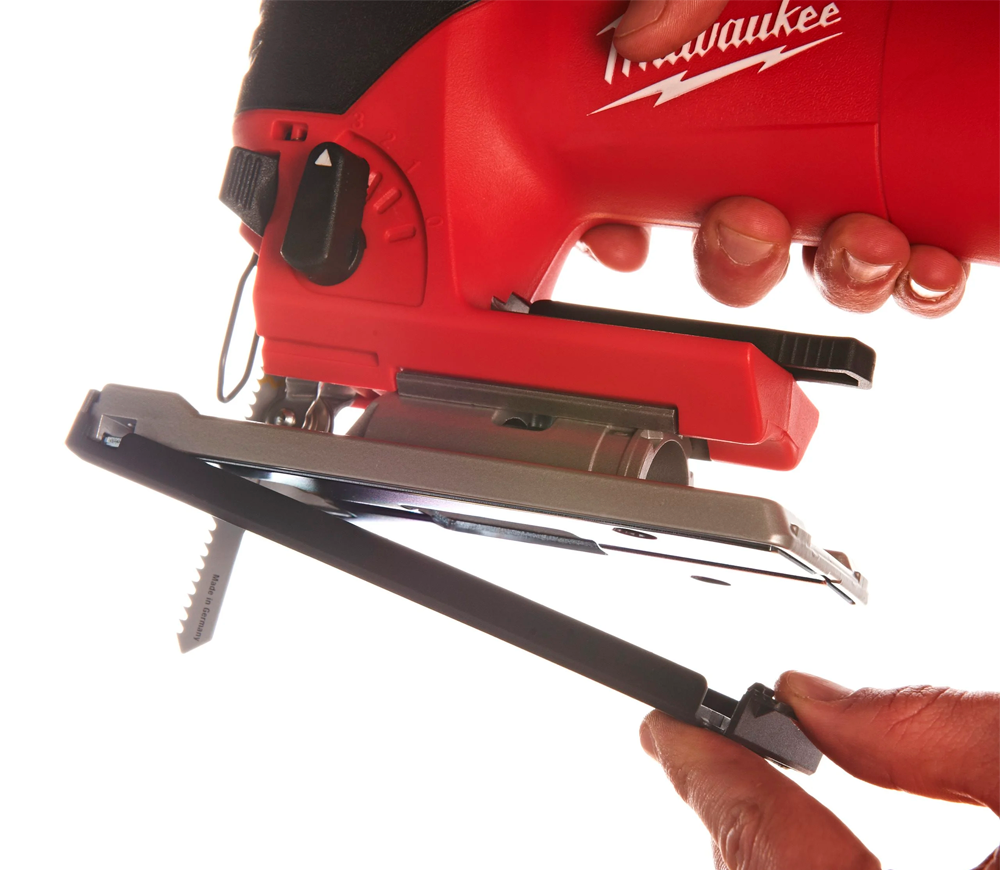 Fierăstrău pendular MILWAUKEE JS120X 710w photo 4