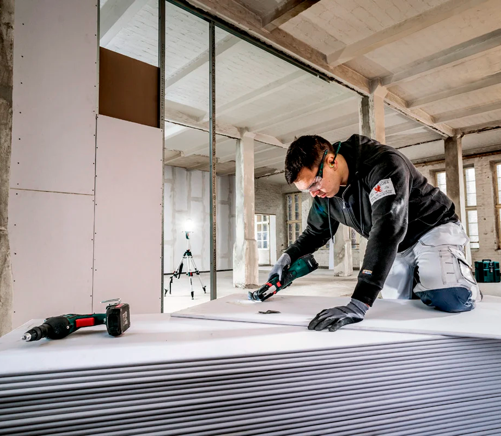 Uneltă multifuncțională fără fir (fără bat) METABO MT 18 LTX 18V 18000osc/min photo 0