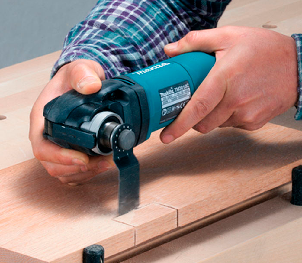 Uneltă multifuncțională MAKITA TM3010CX6J 320w 20000osc/min photo 1