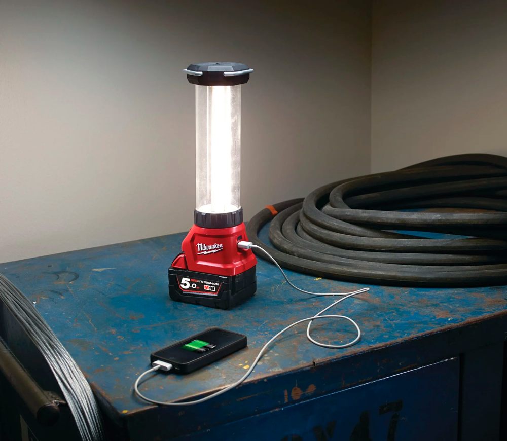 Lanternă construcții cu acumulator MILWAUKEE M18LL-0 700/350/70/700lm 18V photo 4