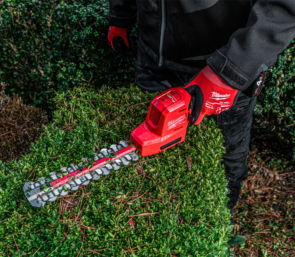 Trimmer gard viu cu acumulator (fără bat) MILWAUKEE M12FHT20-0 200mm 12V photo 6