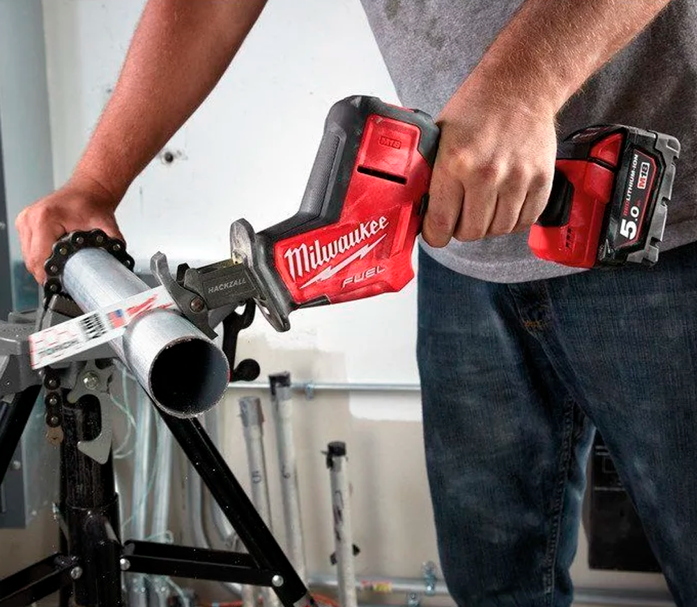 Fierăstrău sabie cu acumulator (fără bat) MILWAUKEE M18 FHZ-0X 18V photo 2