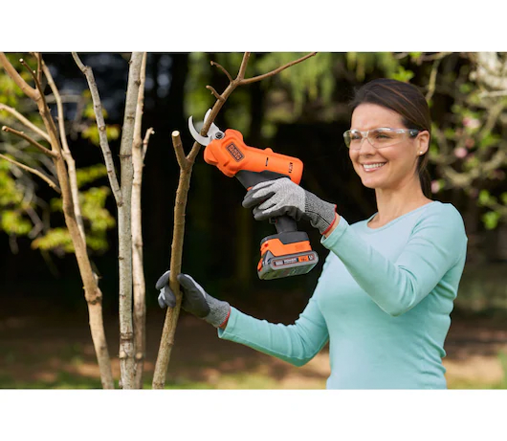Секатор садовый аккумуляторный BLACK&DECKER BCPP18D1 18В 2Ач photo 1