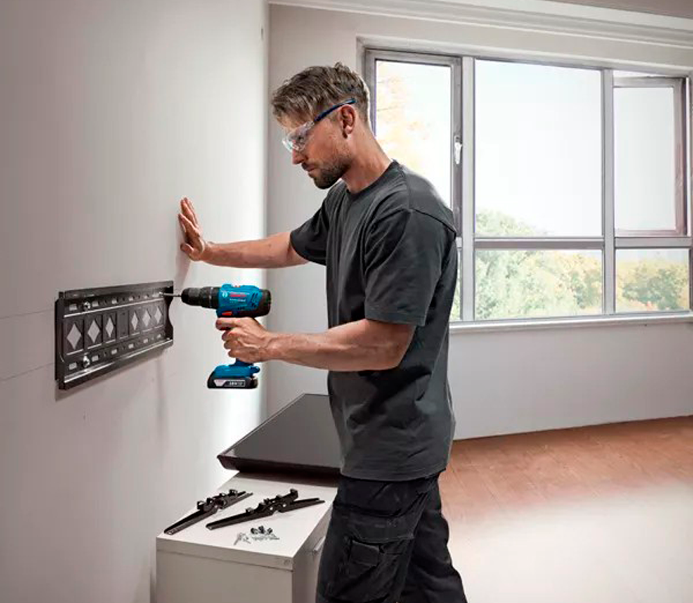 Mașină de înșurubat cu percuție cu acum. BOSCH GSB 183-LI 18V 2Ah photo 2