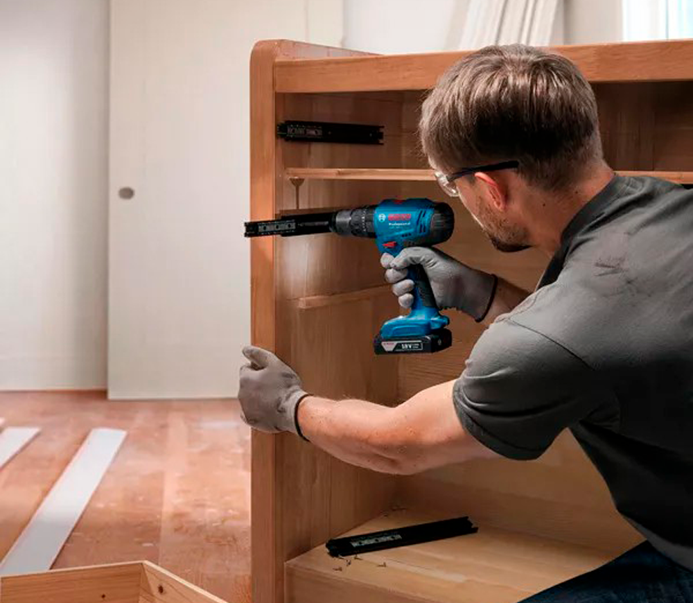 Mașină de înșurubat cu percuție cu acum. BOSCH GSB 183-LI 18V 2Ah photo 3