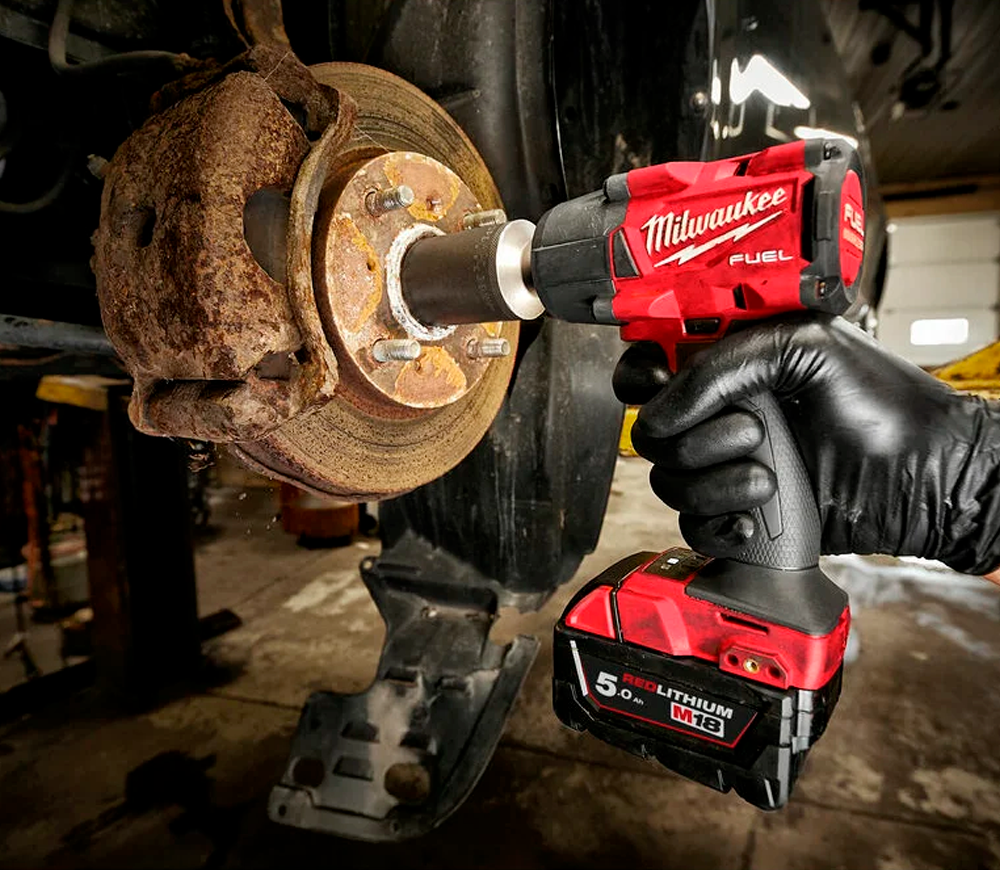 Mașină de înșurubat cu impact cu acumulator (fără bat) 18V MILWAUKEE M18 FMTIW2F38-0X 813Nm photo 5