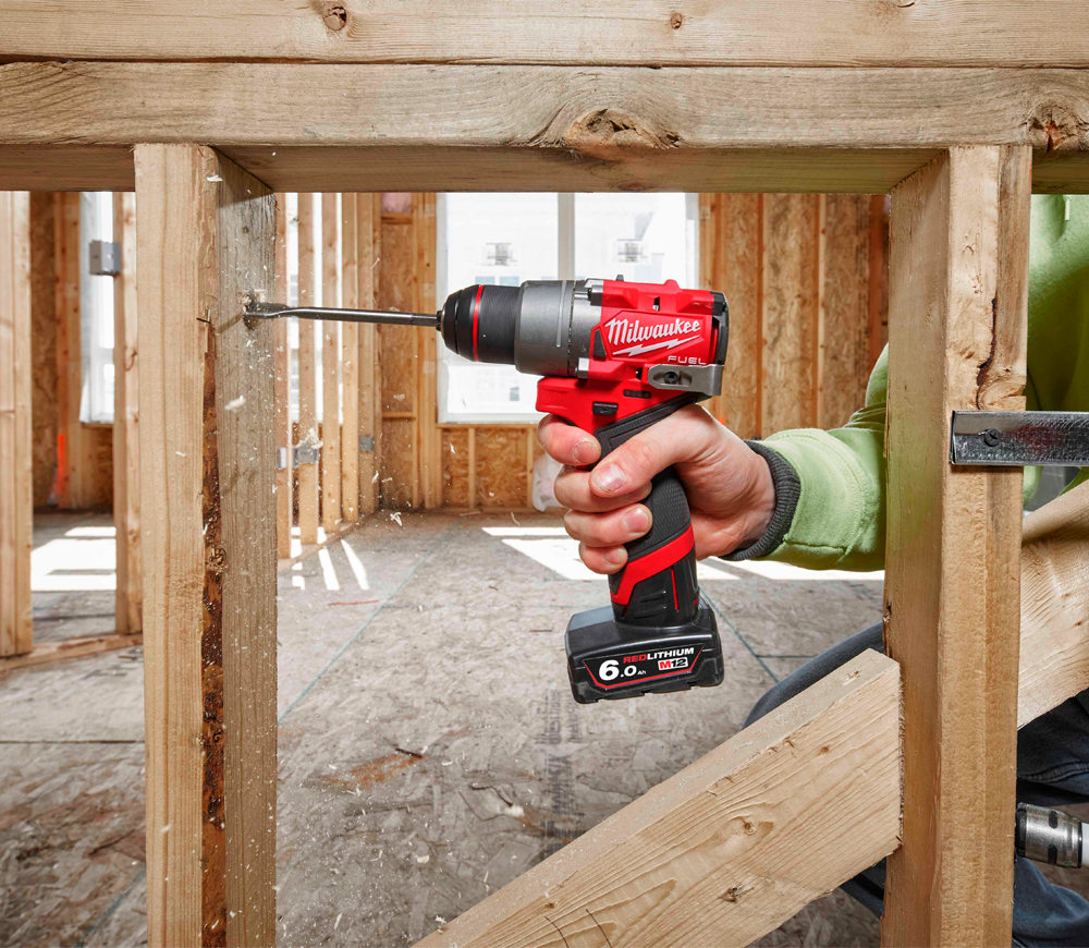 Шуруповёрт аккумуляторный MILWAUKEE M12 FDD-202X 12В 2Ач photo 4
