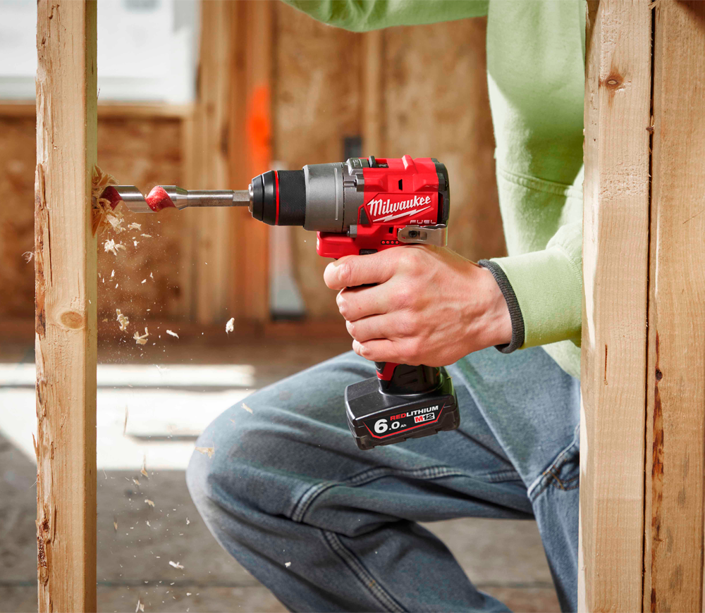 Шуруповёрт аккумуляторный MILWAUKEE M12 FDD-202X 12В 2Ач photo 5