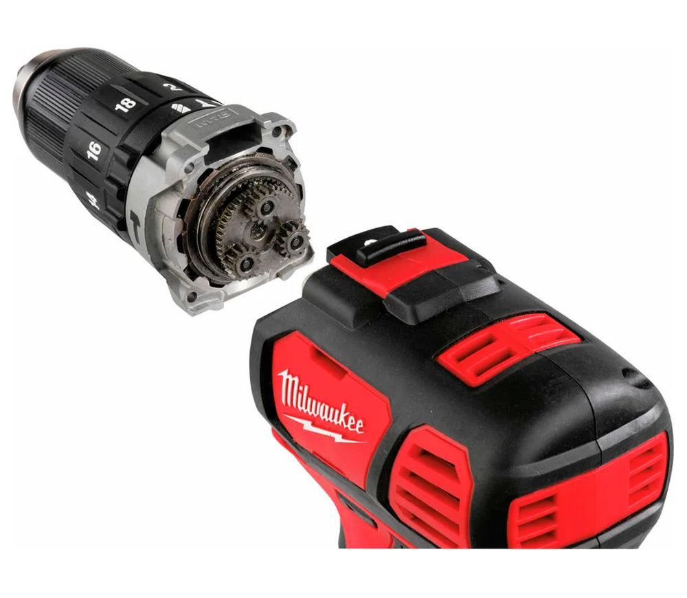Шуруповёрт аккумуляторный ударный MILWAUKEE M18 BPD-402C  18В 4Ач photo 0