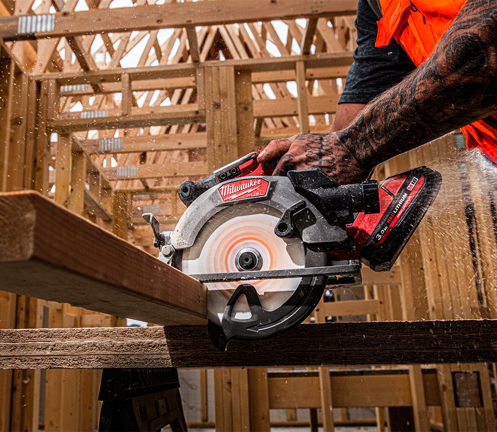 Fierăstrău circular cu acumulator (fără bat.) MILWAUKEE M18 FCS552-0 165mm 18V photo 7