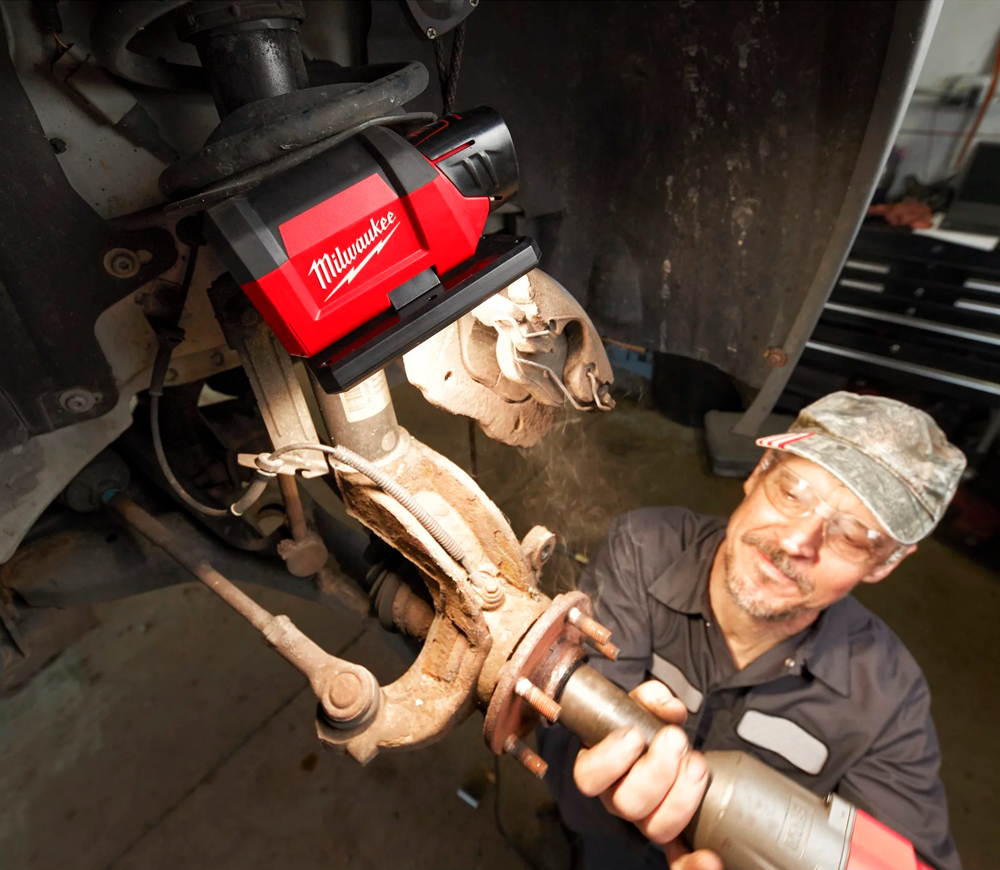 Lanternă construcții cu acumulator (fără bat) MILWAUKEE M12 PAL-0 250/700lm 12V photo 2