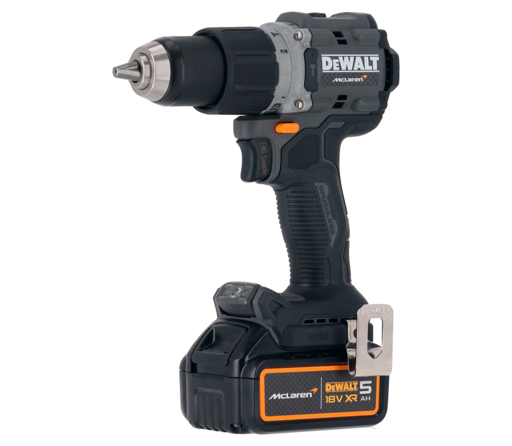 Set de unelte cu acumulator DEWALT McLaren F1 Team DCK200MM2T-QW photo 0