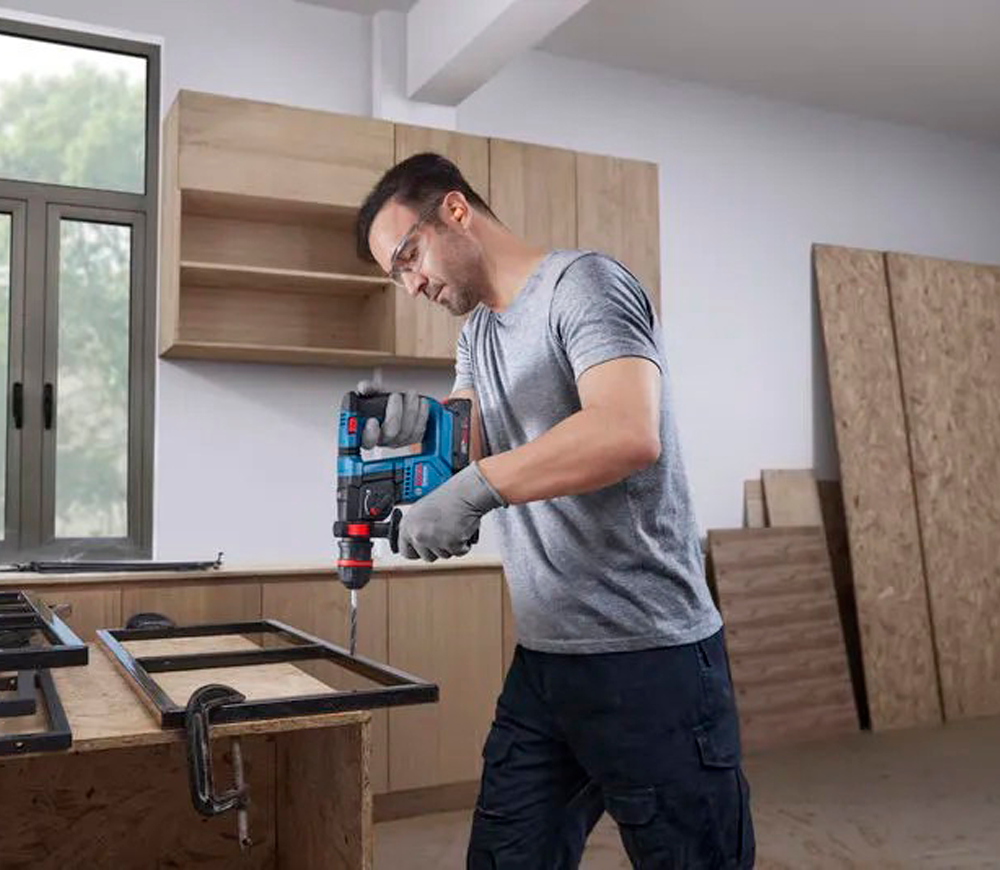 Перфоратор аккумуляторный BOSCH GBH 18V-18 X Professional 1.5Дж 18В photo 0