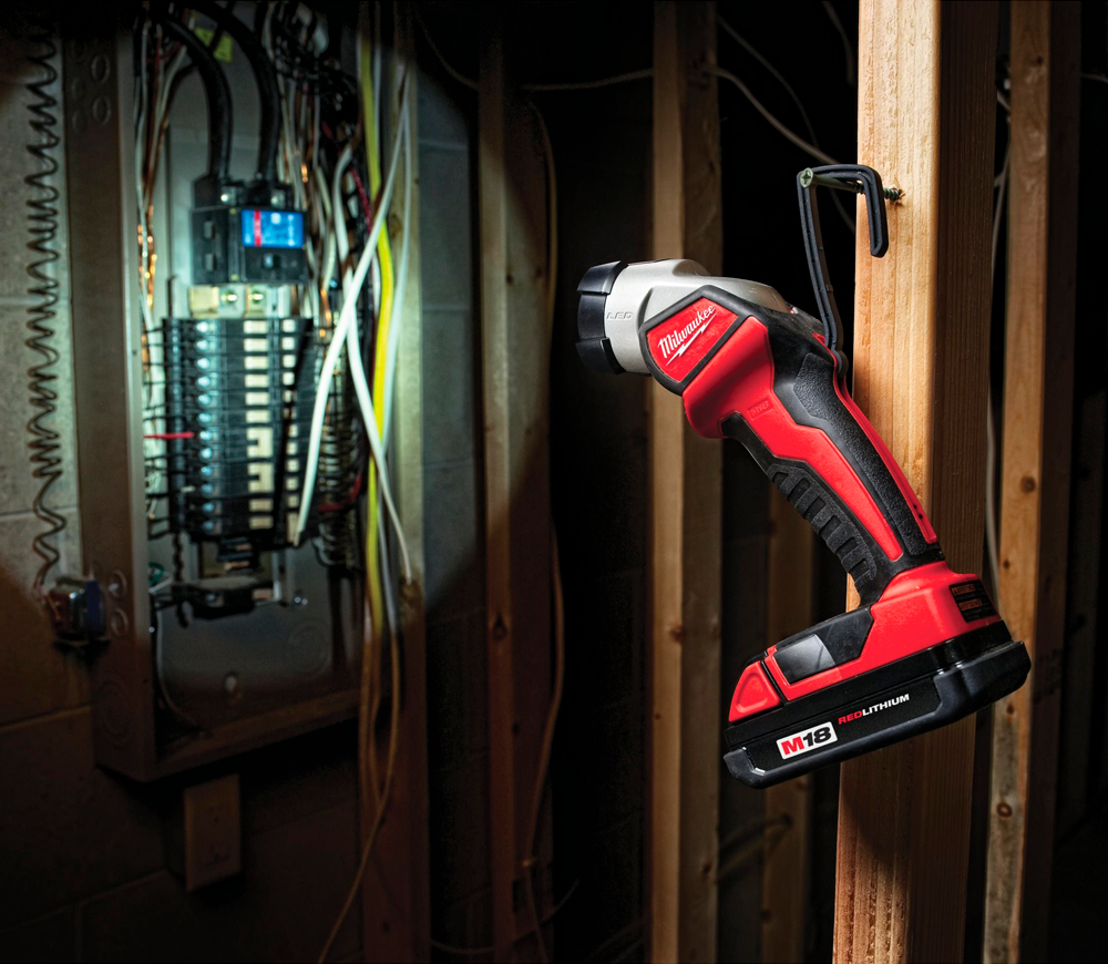 Lanternă construcții cu acumulator MILWAUKEE M18 TLED-0 120lm 18V photo 1