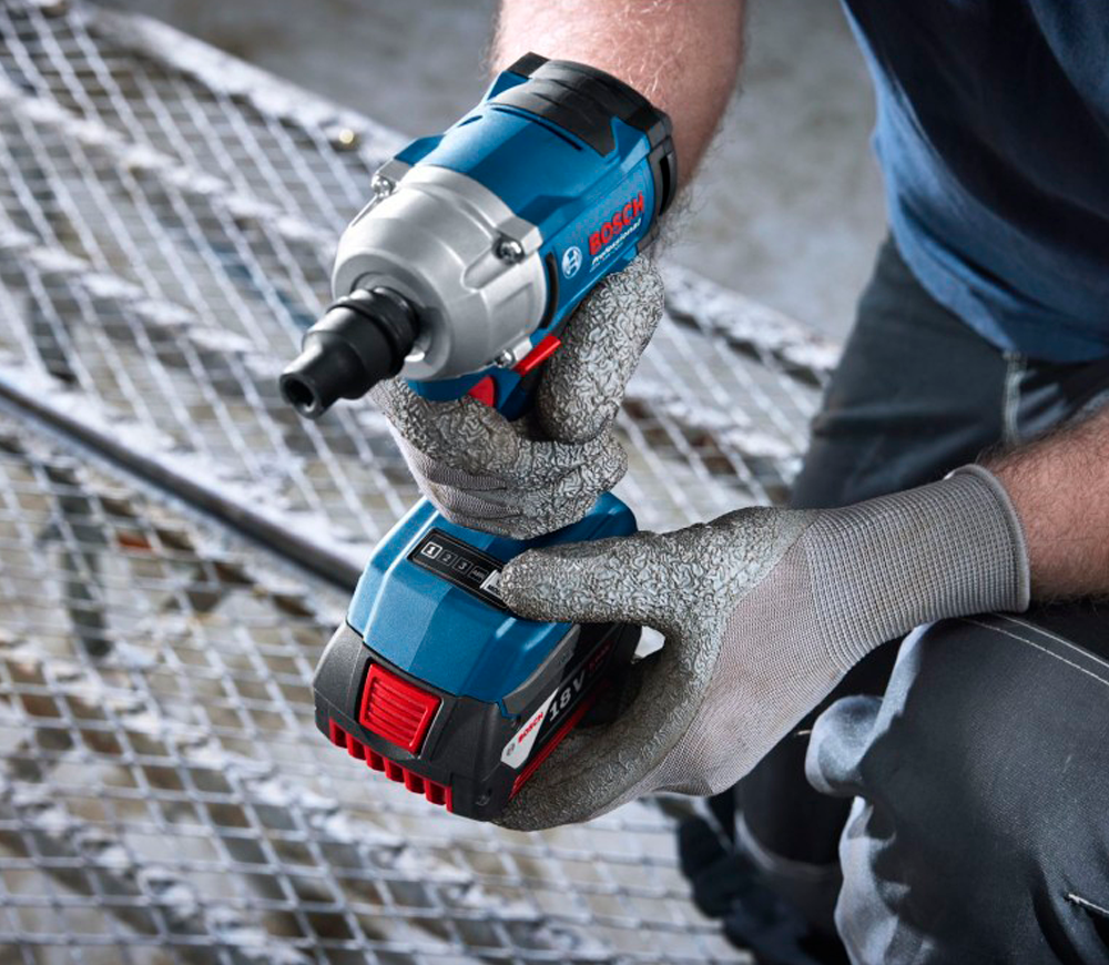 Mașină de înșurubat cu impact cu acumulator (fără bat) BOSCH GDS 18V-350 18V 560Nm photo 2