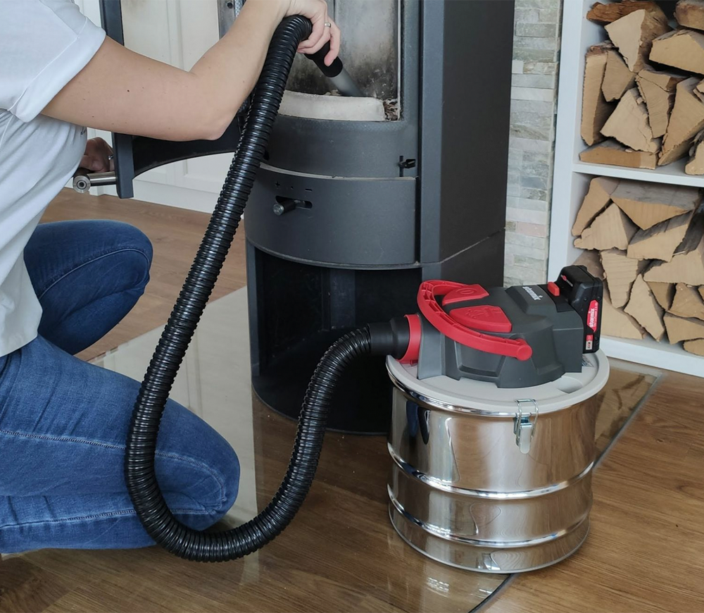 Aspirator pentru cenușă cu acumulator (fără bat) Starmix 18V AV P-15 18V 80 120mbar 15L photo 0