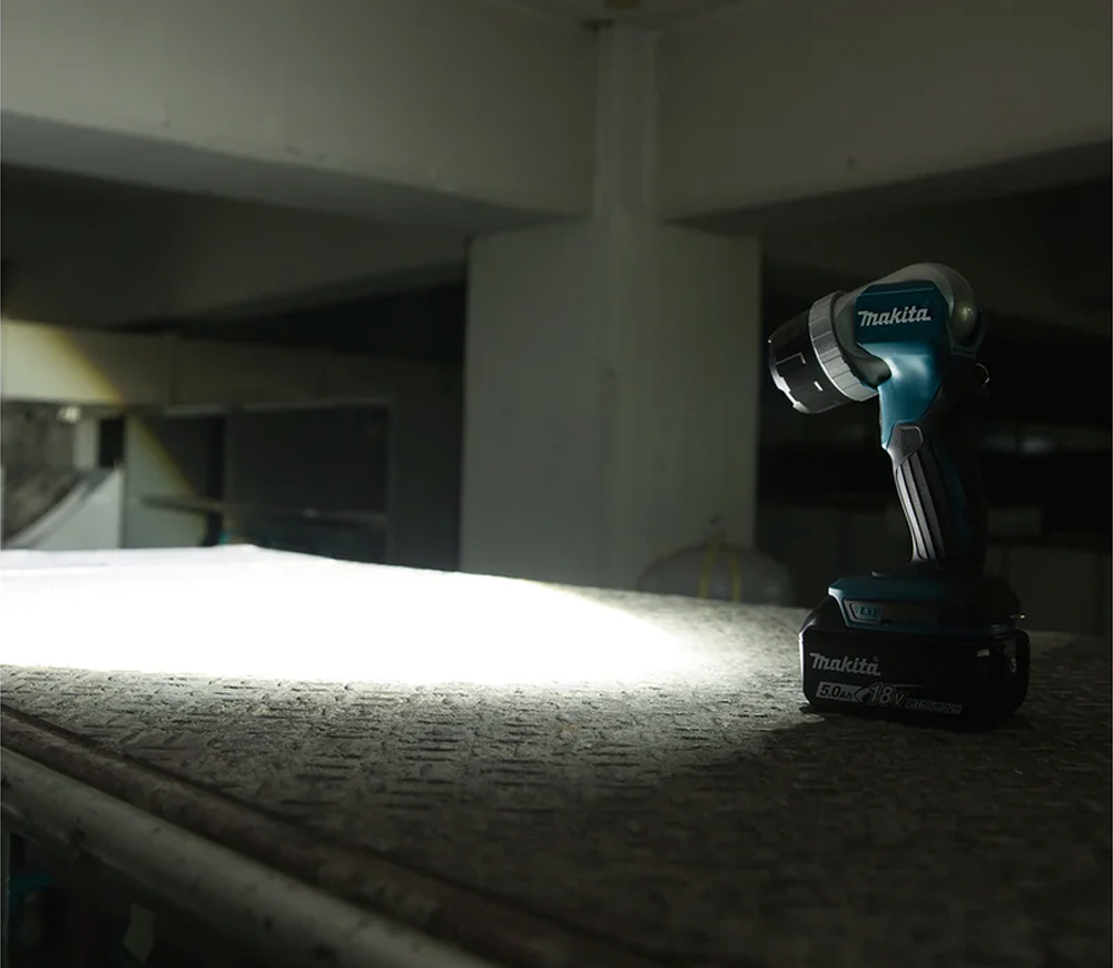 Lanternă construcții cu acumulator (fara bat) MAKITA DEBDML808 190lm 14.4/18V photo 2