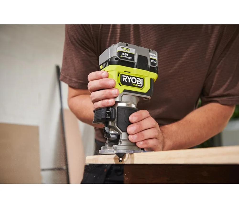 Mașină de frezat cu acumulator (fara bat) RYOBI  RTR18C-0 18V photo 1