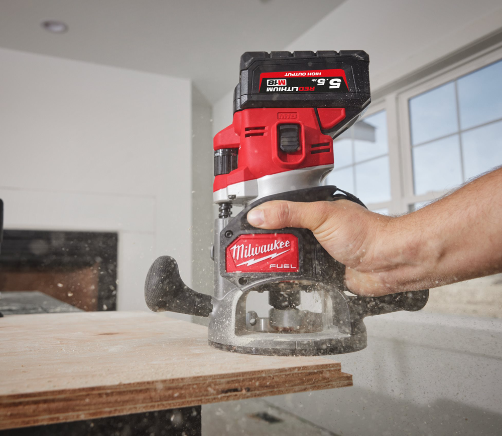 Mașină de frezat cu acumulator (fără bat) MILWAUKEE M18 FR12-0X 18V photo 2