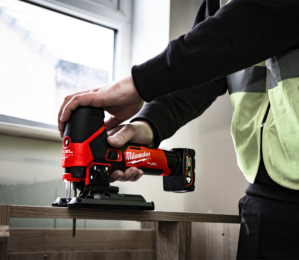 Fierăstrău pendular cu acumulator (fără bat) MILWAUKEE M12 FJS-0 12V photo 6