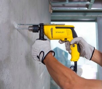 Mașină de găurit STANLEY SDH700 700w photo 2