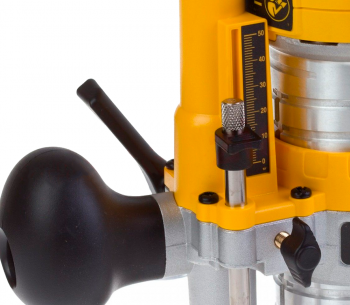 Фрезер DEWALT D26204K 900вт photo 4