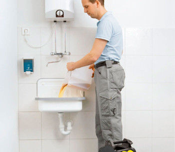 Aspirator cu funcţie de spălare KARCHER Puzzi 8/1  1200w 270mbar 7L photo 3