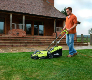 Mașină de tuns gazonul electrică RYOBI RLM15E36H 1500w 360mm photo 13