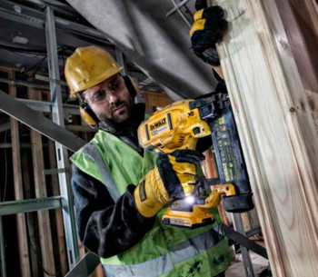 Pistol de bătut cuie cu acumulator (fără baterii) DEWALT DCN680N-XJ 18V photo 9