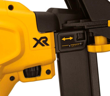 Pistol de bătut cuie cu acumulator (fără baterii) DEWALT DCN682N  18V photo 3