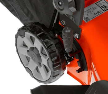 Mașină de tuns gazonul cu benzină Husqvarna LC151 510mm 3.54cp photo 4