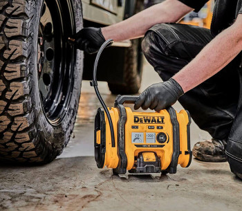 Compresor auto cu acumulator DEWALT DCC018N 6.2bar 0.6l/min photo 5